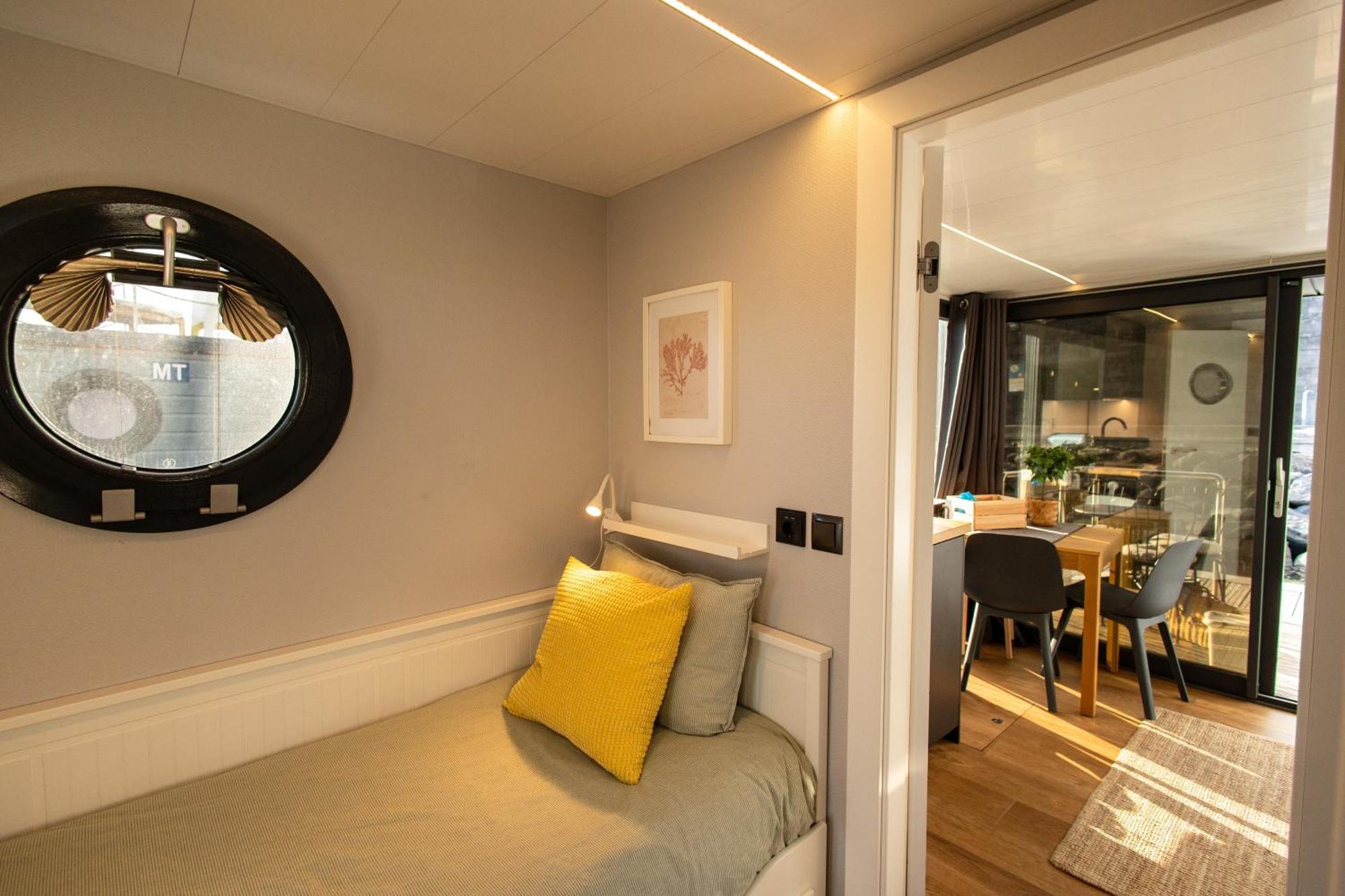Bateau-hôtel The Homeboat Company Ponta Delgada-açores *