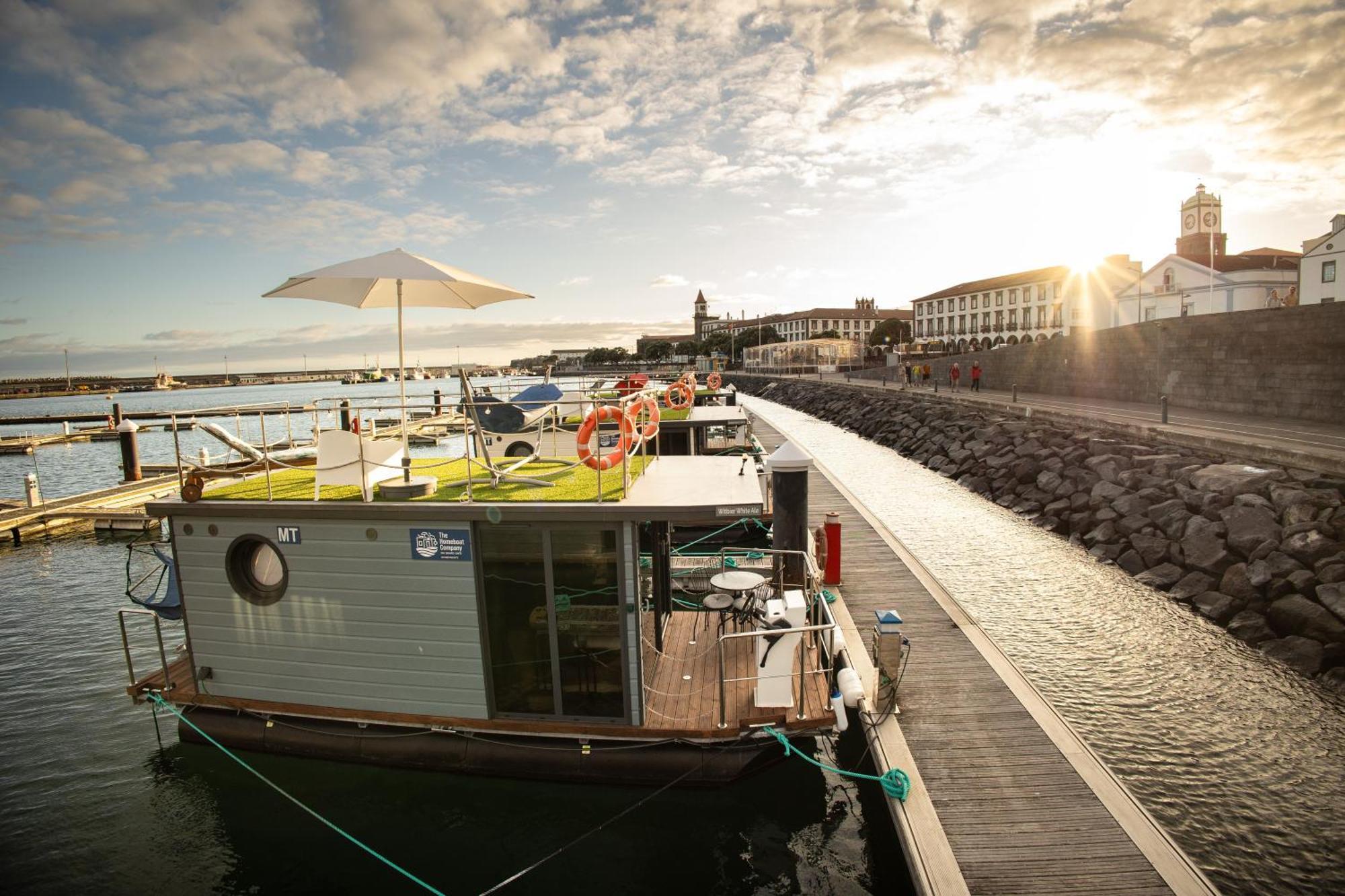 The Homeboat Company Ponta Delgada-açores * Ponta Delgada